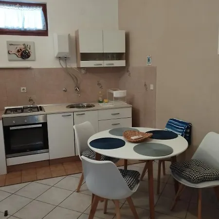 公寓 Stjepic Sukošan